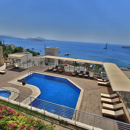 Otel Lighthouse 4*