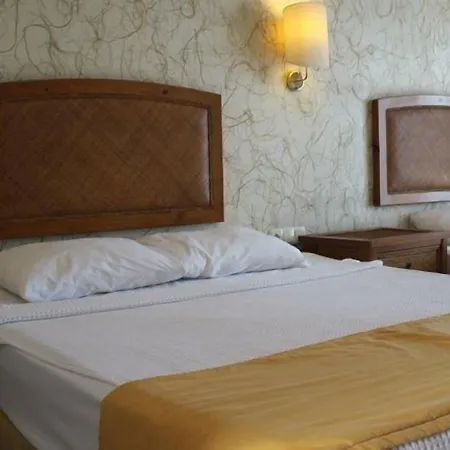 Lighthouse Hotel Ortakent
